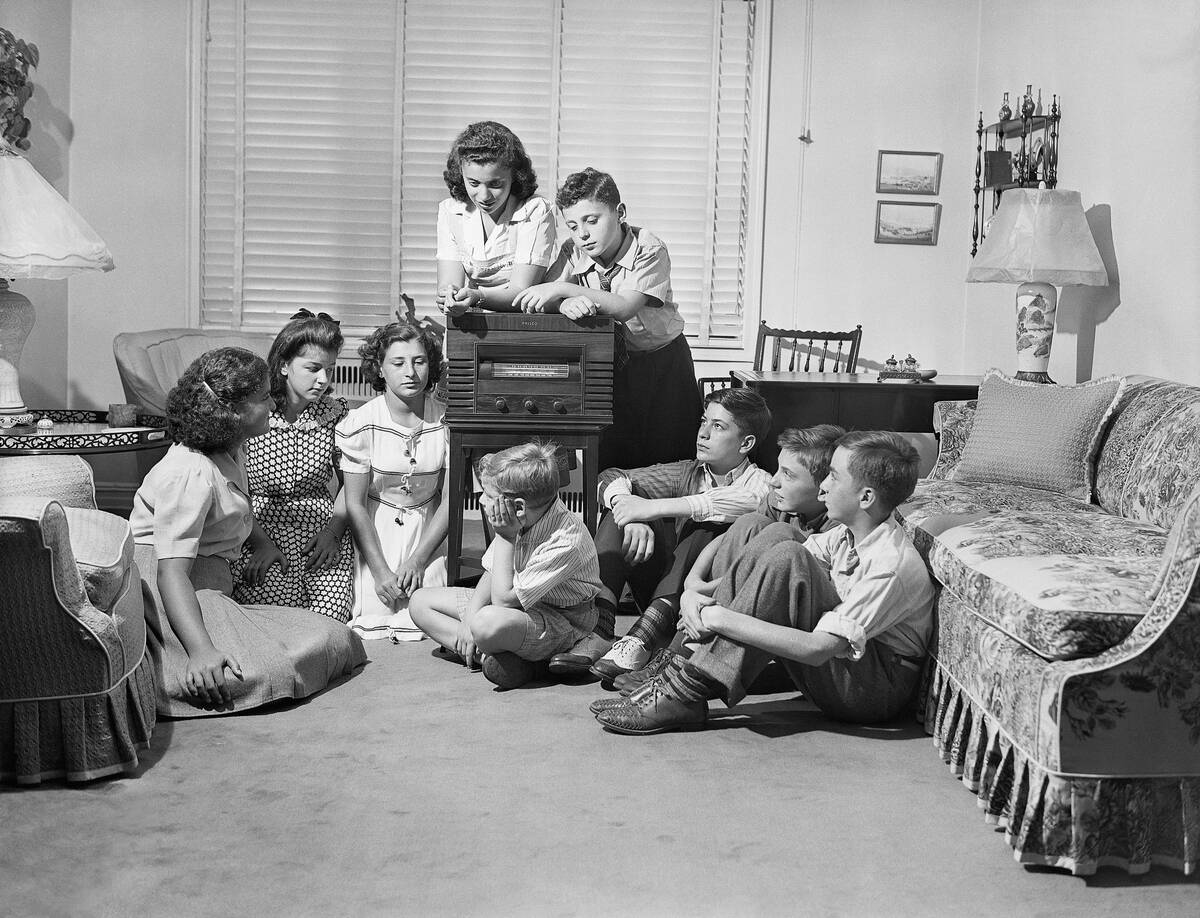 Children Listening to Roosevelt Radio Address