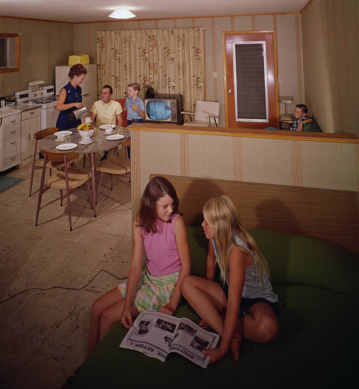 Domestic Scene At The Monaco Motel