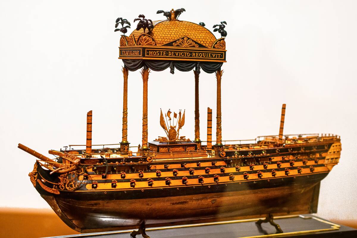 Model of the British three-deck warship, Victory. It was