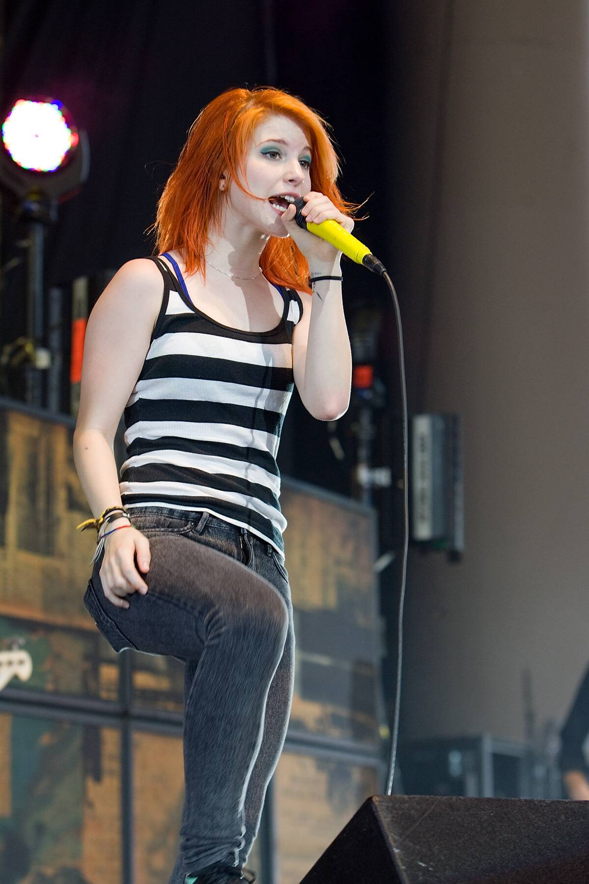 No Doubt, Paramore And Bedouin Soundclash In Concert - July 10, 2009