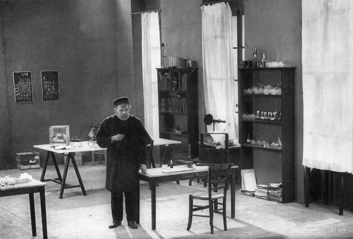 Pasteur's Lab