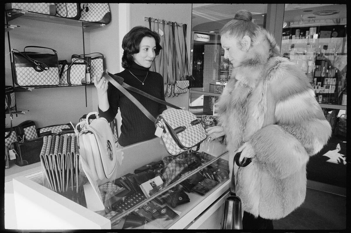 Shoping For A Gucci Bag