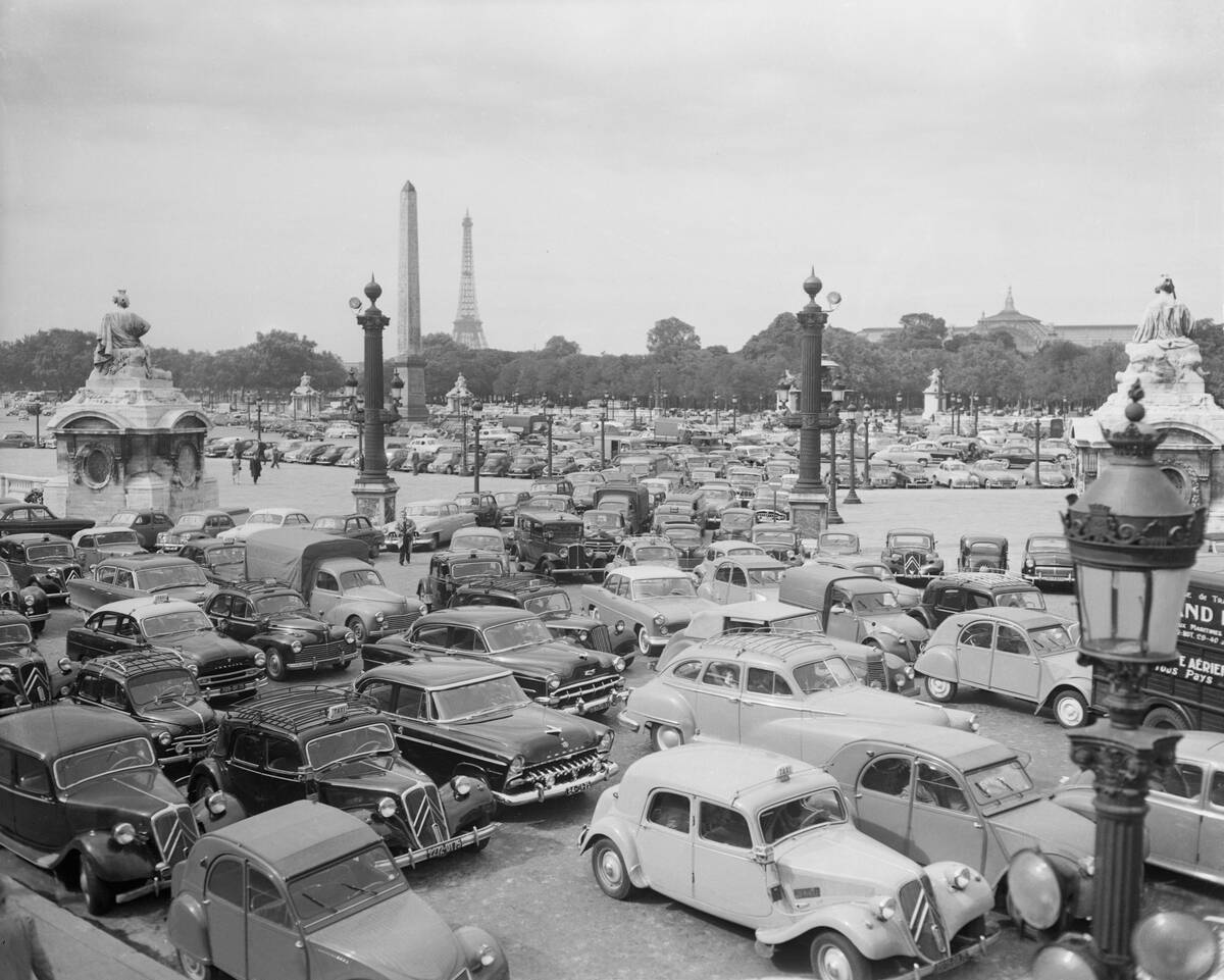 Traffic Jam in Place de la Concorde,Paris